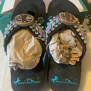 Montana West Women's Beaded Sandals - Black and Pink